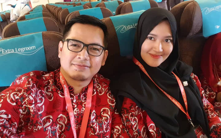 Tommy Kurniawan Kampanye 'Door To Door', Istri Cantik Ikut Dampingi Meski Hamil