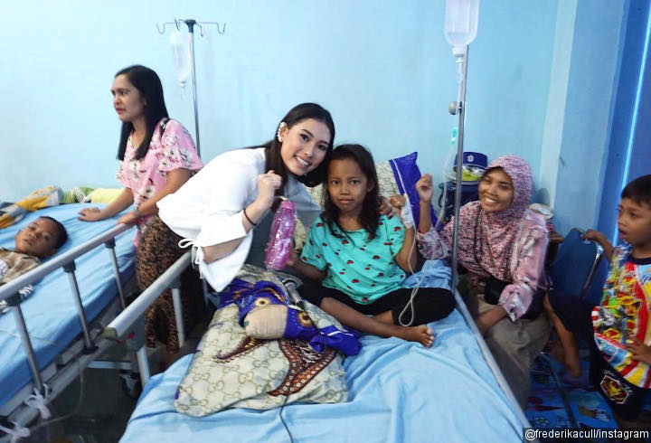 Pose Ceria Bareng Salah Satu Pasien