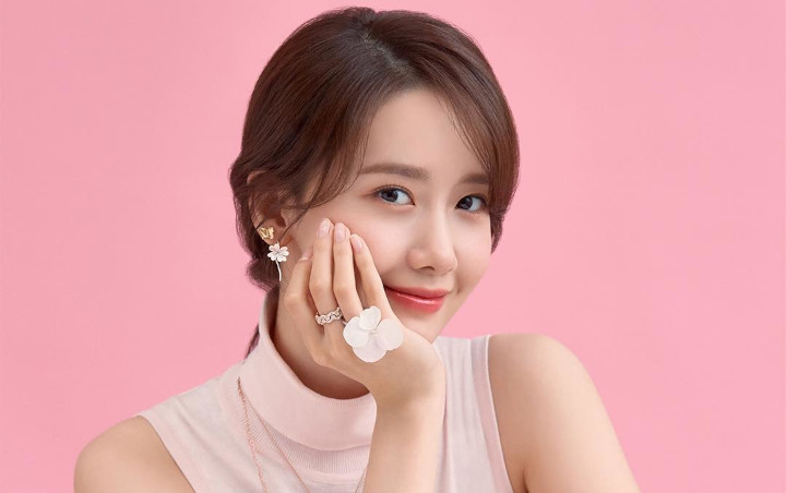 Yoona SNSD Dijuluki Ratu Variety Show Usai Dikonfirmasi Jadi MC Spesial di 'My Ugly Duckling'