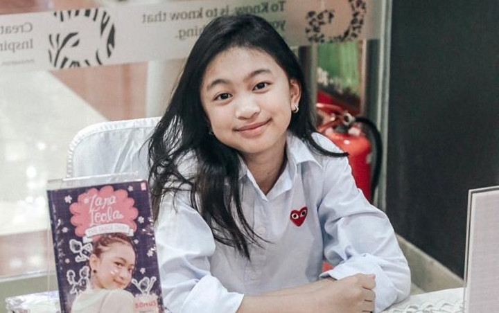 Zara Leola Putri Sulung Enda Ungu Rilis Buku Perdana, Mengaku Malu dan Takut