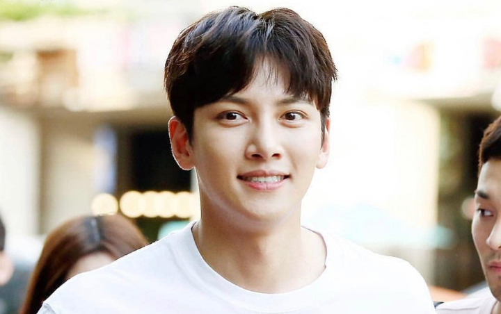 SBS Bantah Keterlibatan Ji Chang Wook di Skandal Burning Sun, Fans Lega