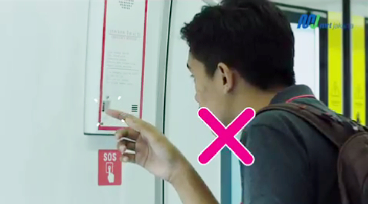 Ketahui Etika Berada Di MRT, Jangan Lakukan 15 Hal Ini 