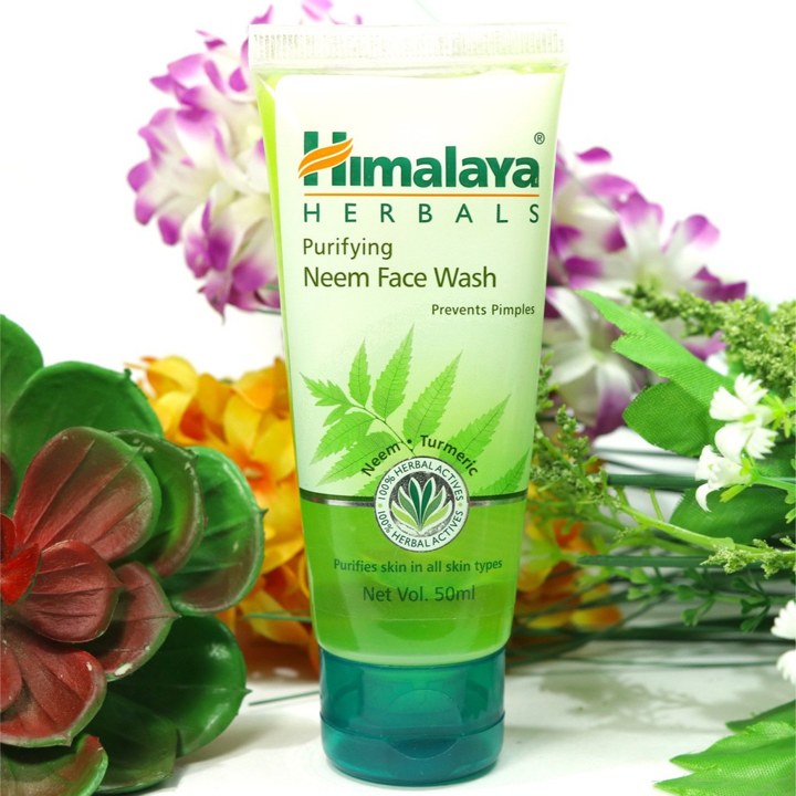 Himalaya Purifying Neem Face Wash