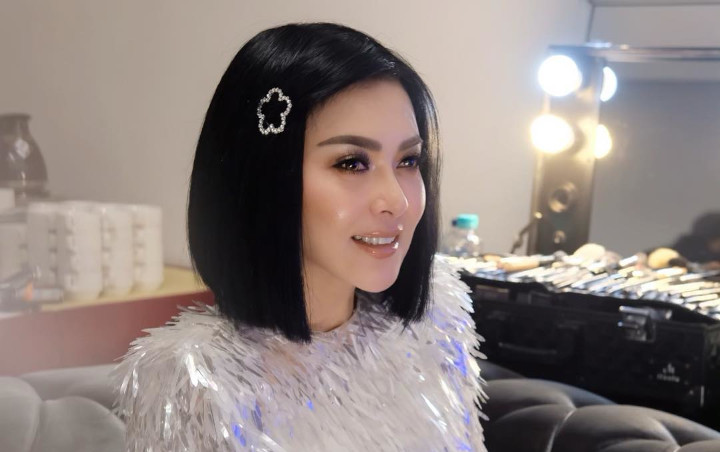 Video Lawas Syahrini Joget Ala Pedangdut Disorot, Leher Berkerut Disindir Kelahiran Tahun 75