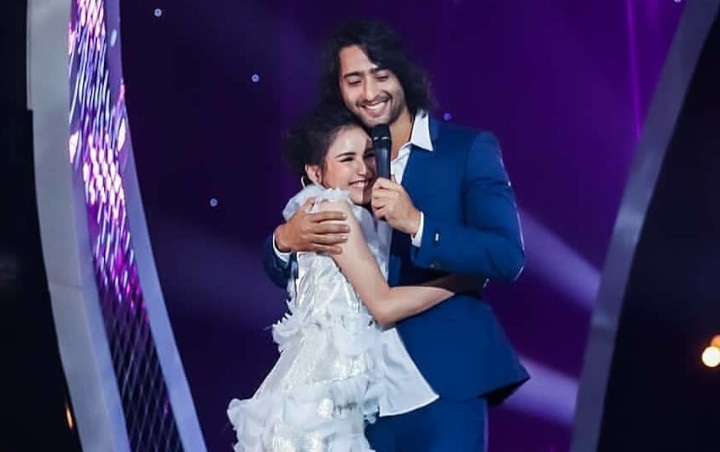 Sempat Tampil Di Pesbukers Antv Ramai Diminta Bikin Acara Ayu Ting Ting Dan Shaheer Sheikh