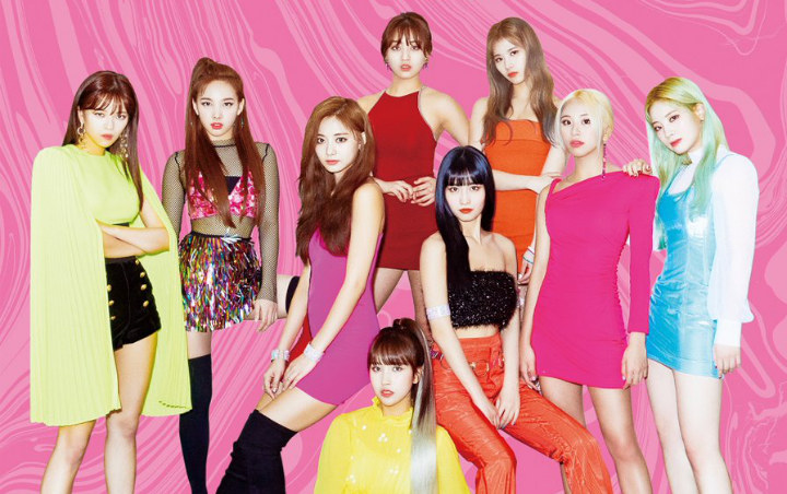 Pada Senin (8/4) tengah malam waktu setempat, Twice menghapuskan rasa penasaran para penggemar dengan merilis teaser pertama untuk comeback yang bertajuk 'Fancy You'.