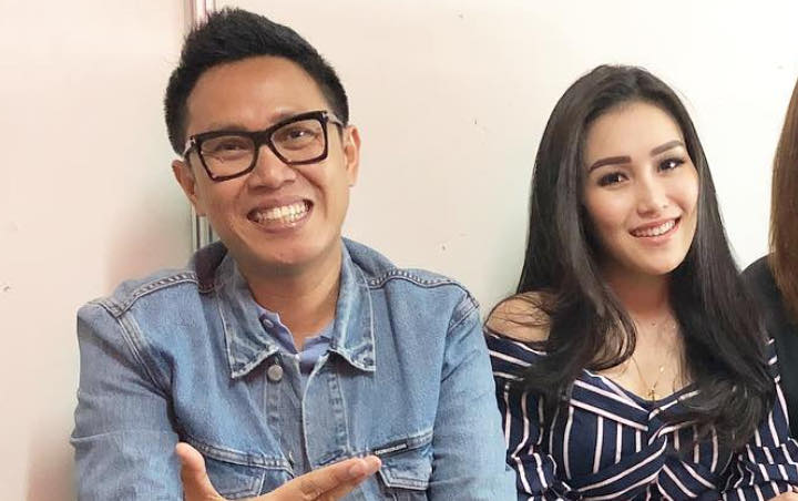 Eko Patrio Tulis Caption Kocak Saat Bertemu Ayu Ting Ting di Tanah Suci Meski Diisukan Pacaran