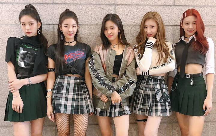  ITZY 'Dalla Dalla' Pecahkan Rekor Jadi MV Debut Tercepat Yang Tembus 100 Juta Viewers