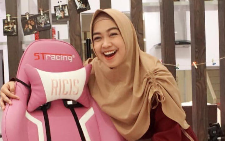Tak Peduli Nyinyiran Netizen, Ria Ricis Bagikan Momen Perjumpaannya dengan Audrey