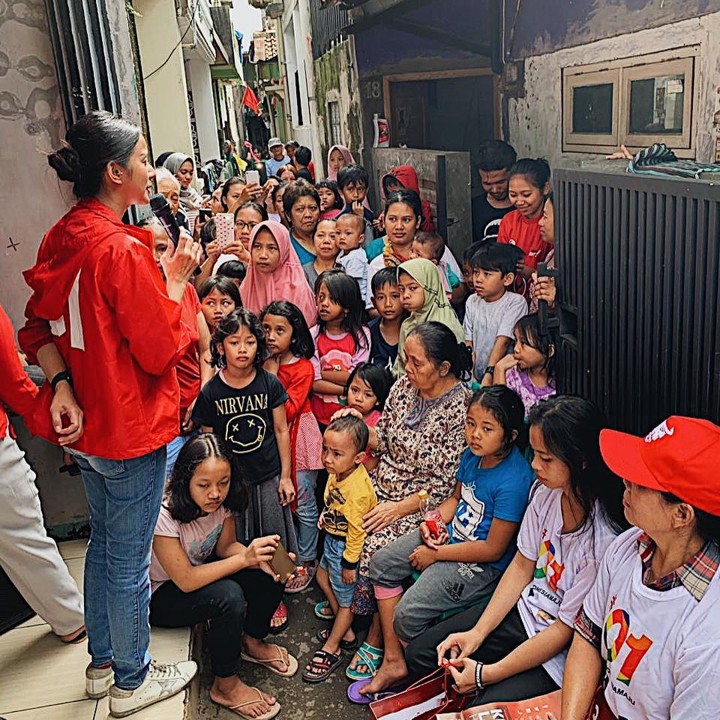 Tetap Semangat Sosialisasi di Gang Sempit Ala Kirana Larasati