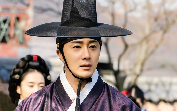 Jung Il Woo Bikin Fans Terpesona Usai Pamer Foto Super Imut di Lokasi Syuting 'Haechi'