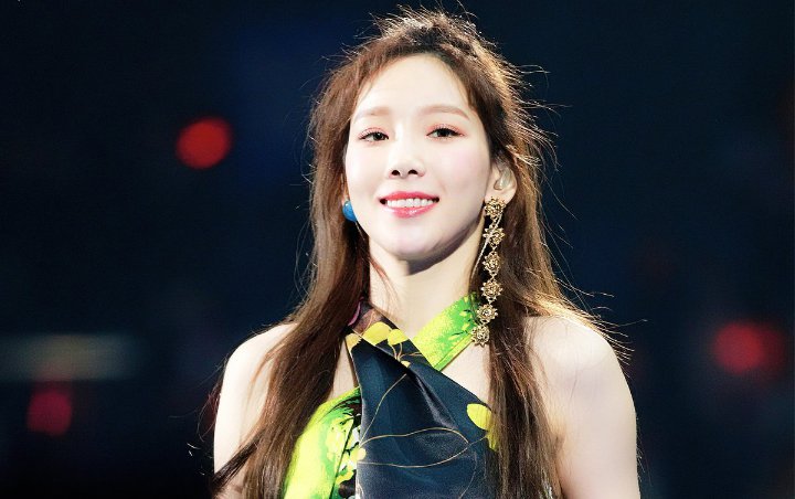 Kocaknya Tae Yeon Teriak Sebal Gara-Gara Tak Diperhatikan Fans