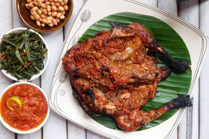 Ayam Taliwang, Ayam Bakar Super Pedas dari Lombok