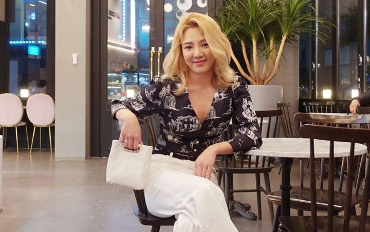 Hyoyeon Posting Foto-Foto Liburan di Filipina, Netter Ejek Wajahnya Mirip Warga Lokal