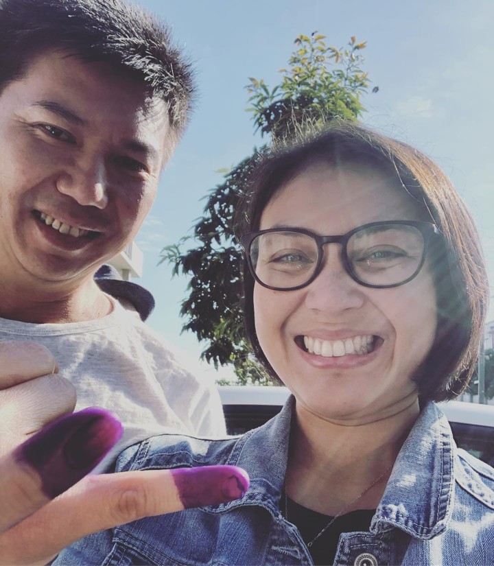 Lusy Rahmawati Tak Mau Kalah Pamer Momen Nyoblos Bareng Suami