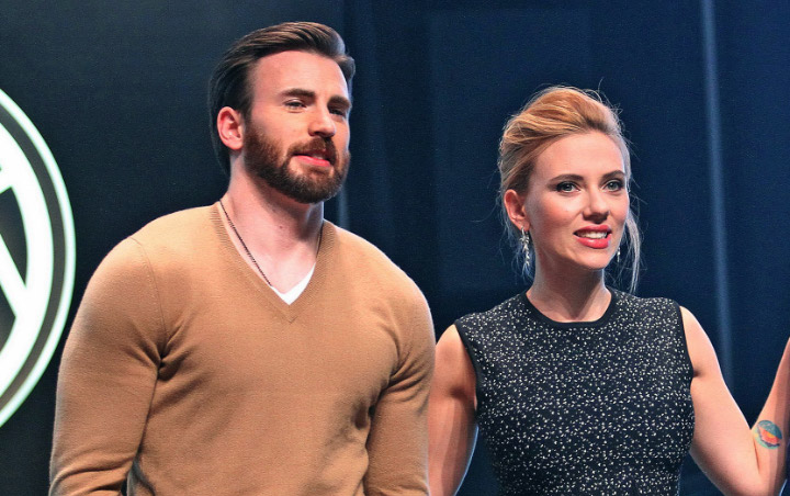 Fans Ramai Jodohkan Scarlett Johansson dan Chris Evans Gara-Gara Postingan Mark Ruffalo Ini