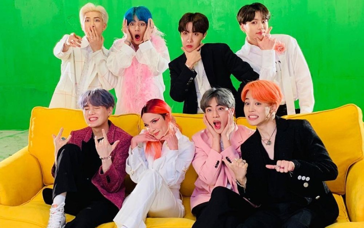 Ternyata Ini Alasan Halsey Tak Tatap Mata Jimin BTS Saat Syuting MV 'Boy With Luv'