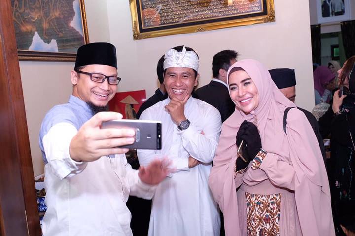 Rajin Ketemu Ustaz Demi Perbaiki Ilmu Agama