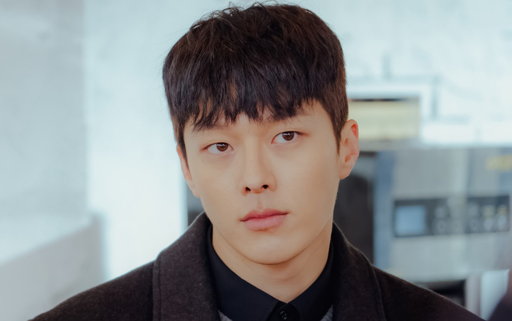 Jang Ki Yong Diminta Jadi Pacar Bayaran Usai Pamer Foto Ganteng Pakai Seragam Dokter di 'Kill It'