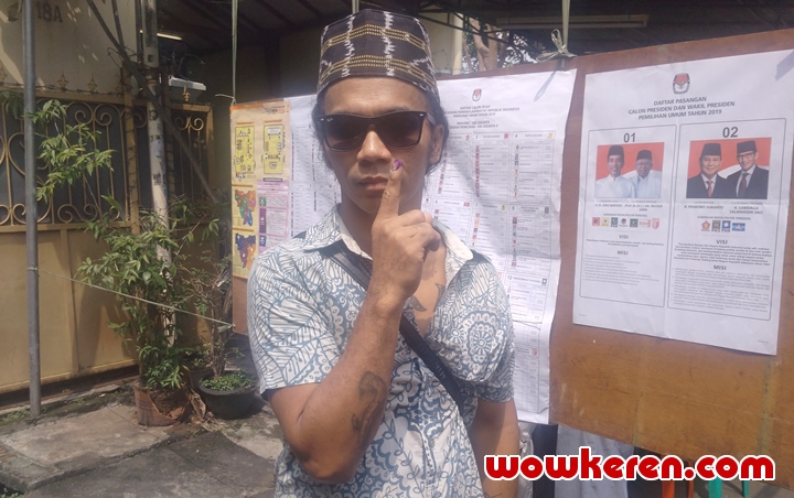 Ikut Nyoblos, Kaka Slank Ternyata Beda Pilihan Partai Berharap Pemimpin Yang Peduli Alam
