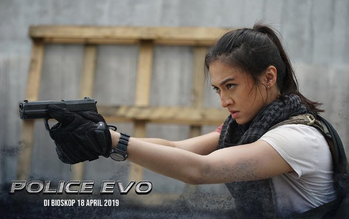 Raline Shah Bicara Soal Adegan Laga Hingga Ranjang di Film 'Polis Evo'