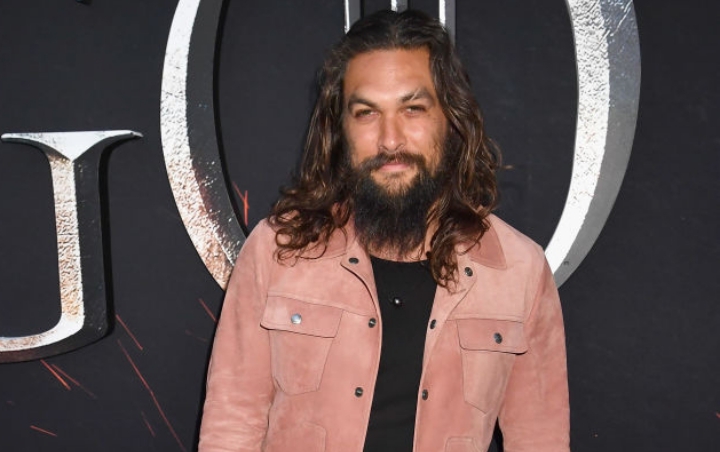 Jason Momoa 'Aquaman' Cukur Jenggot, Makin Ganteng?