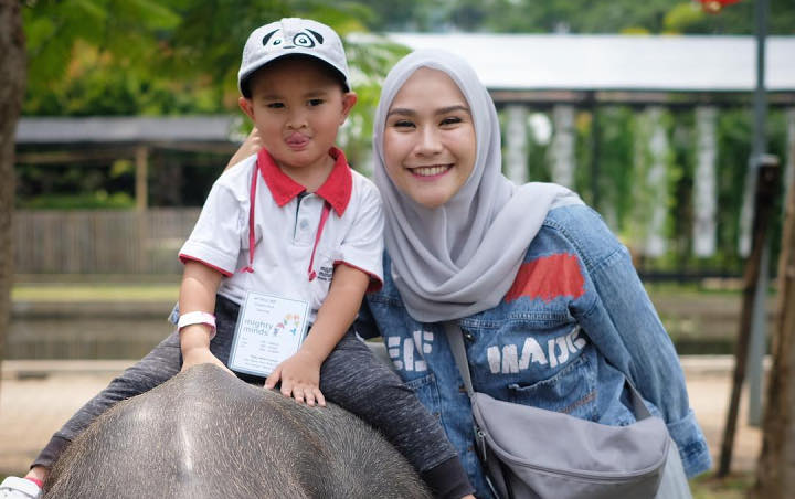 Ekspresi Anak Ke-3 Zaskia Adya Mecca Ketika Diomeli Sang Ibu Ini Malah Banyak Dukungan