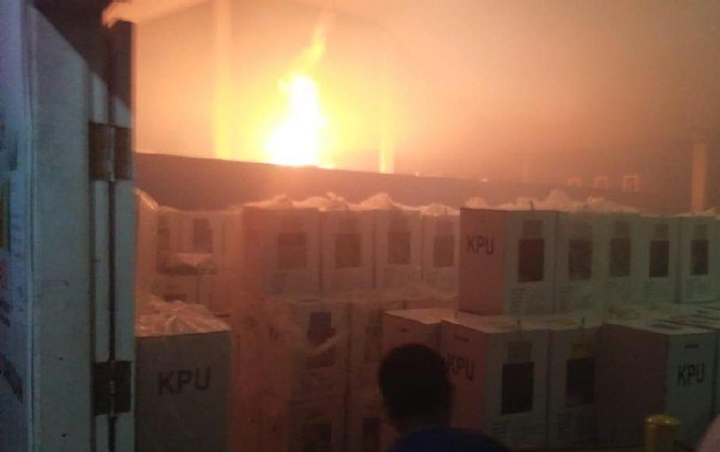 Gudang KPU di Sumbar Terbakar Hanguskan Surat Suara, Bupati Minta Publik Tak Pikir Macam-Macam