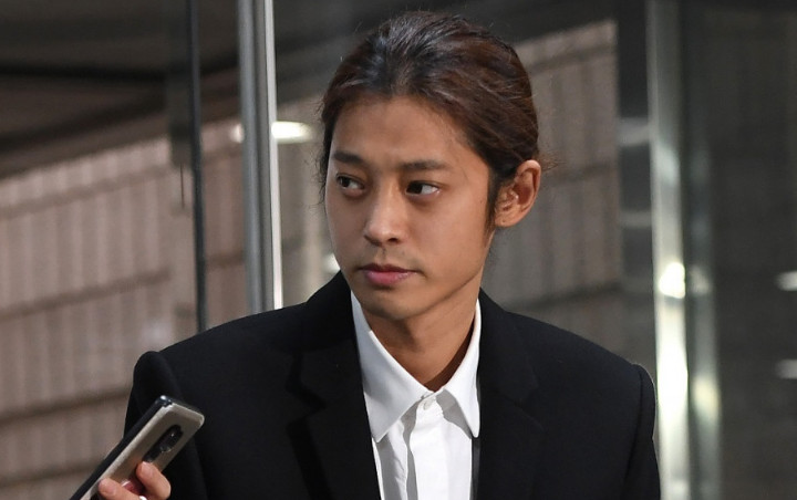 Jung Joon Young Dilaporkan Berutang 3,7 Miliar pada Agensi 