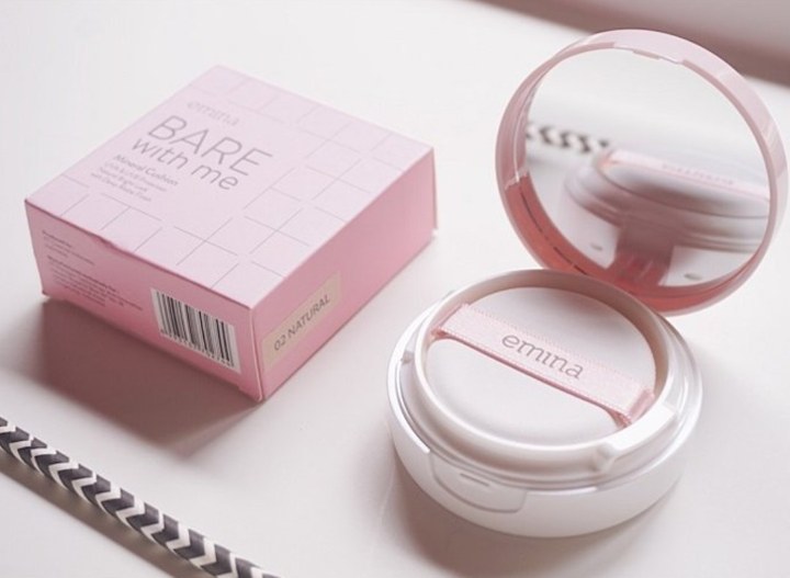 Emina Bare With Me Mineral Cushion Rp 126 Ribu