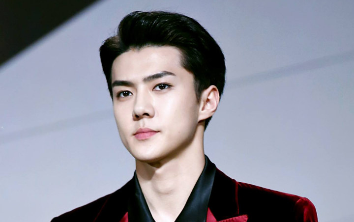 Sehun EXO Diduga Beri Kode Bakal Solo Lewat Video Ini, Abs Malah Jadi Sorotan