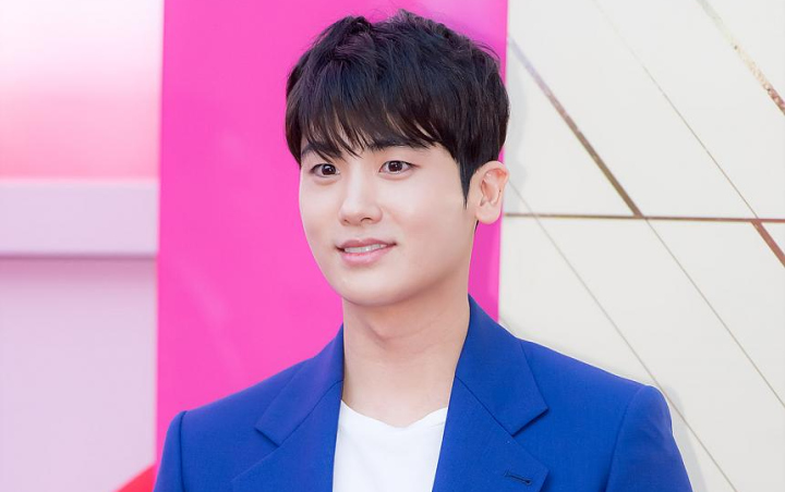 Hyungsik Cerita Orangtuanya Sering Berantem Gara-Gara Masalah Ini