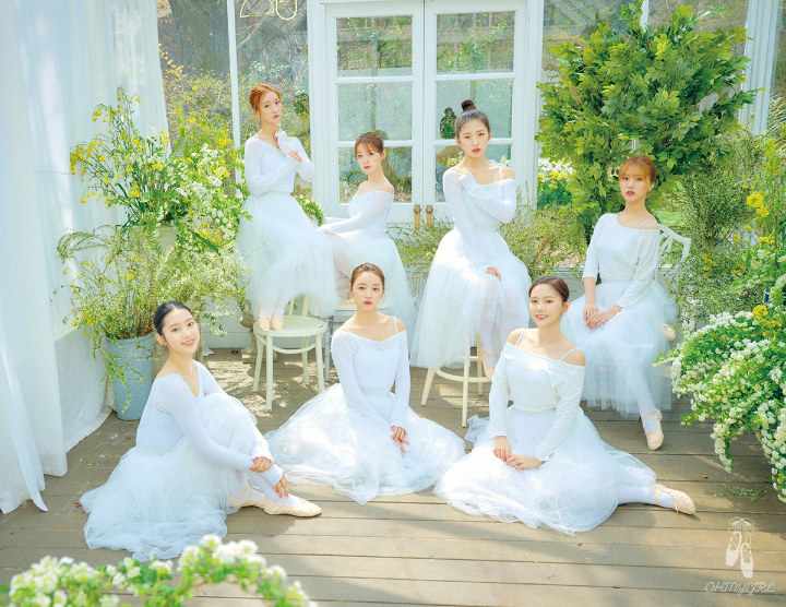 Oh My Girl Jadi Balerina Cantik Dalam Foto Teaser Comeback 'The Fifth