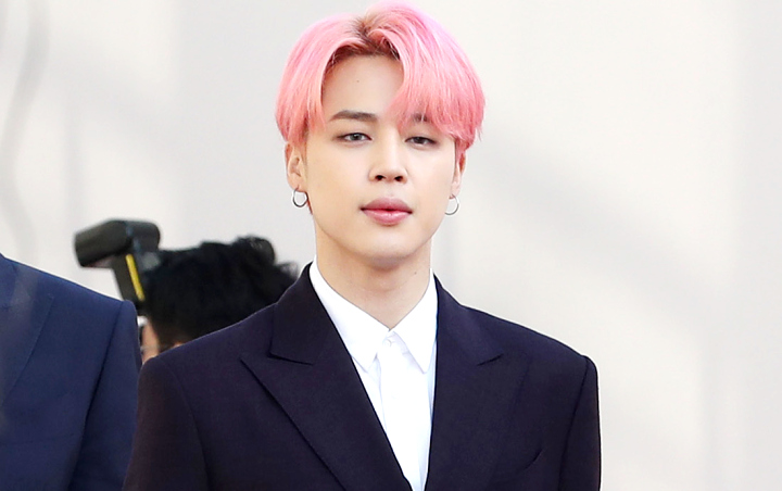 Imutnya Jimin BTS Ketiduran di Foto Keluarga Big Hit, Netter Malah Kasihan