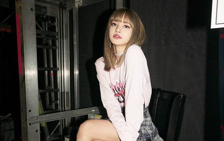 Bukan Lem Super, Ini Rahasia Poni Lisa Black Pink Tetap Nempel di Dahi