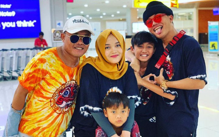 Sule Hadiahi Putrinya Emas dan Rumah di Ultah ke-18, Nama Naomi Zaskia-Lina Disebut
