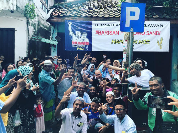 Potret Kampanye Ahmad Dhani Sebelum Ditahan Karena Kasus Vlog 'Idiot'