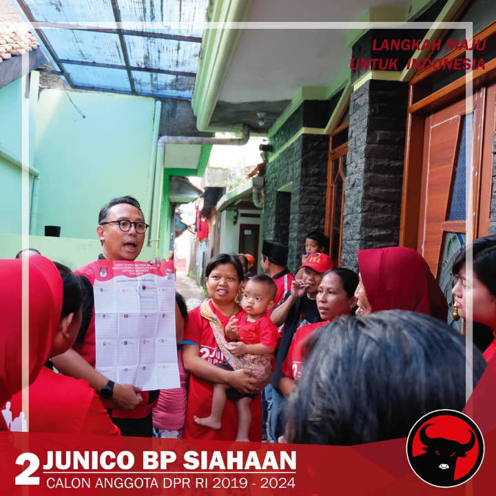 Nico Siahaan Semangat Terangkan Cara Mencoblos Saat Kampanye