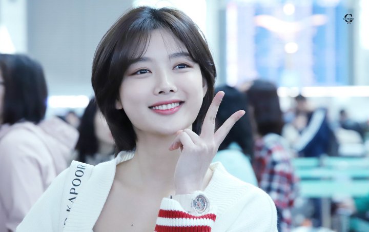 Kim Yoo Jung Tegaskan Sudah Dewasa Lewat Foto Ini, Begini Kata Netter