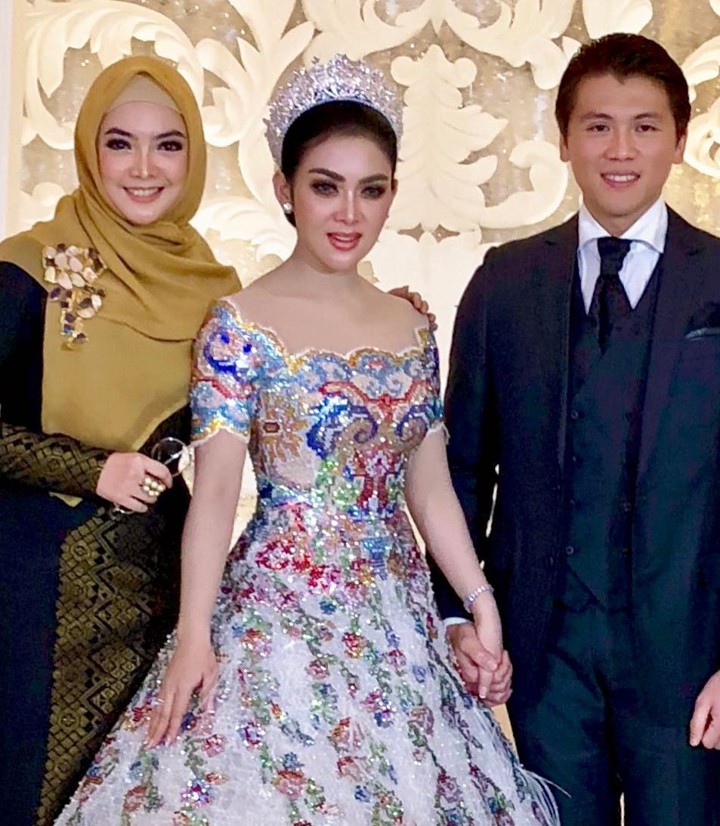 Inggrid Kansil Ikut Menambah Panjang Deretan Artis yang Hadir di Acara Syahrini