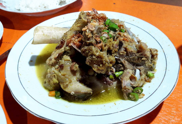 Tengkleng Gajah Khas Solo
