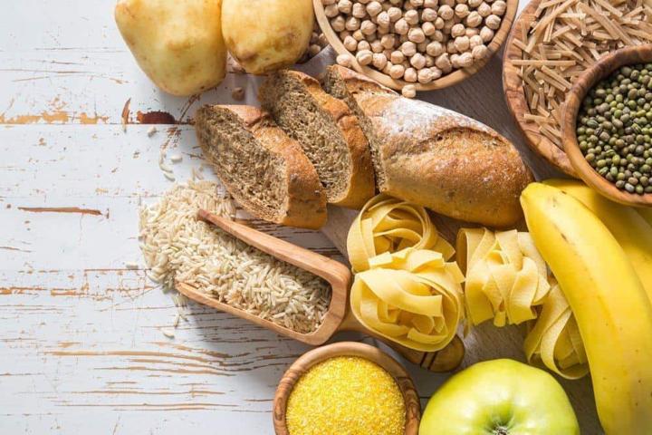 Konsumsi Makanan Berkarbohidrat Tinggi