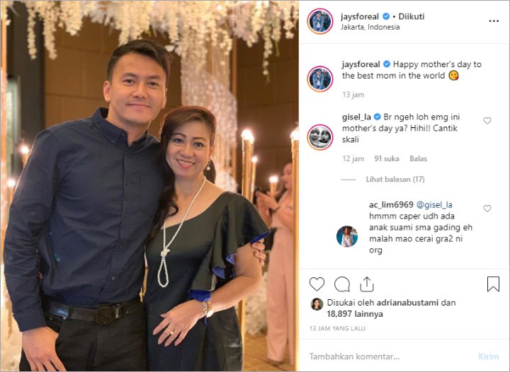 Wijin dan Sang ibunda merayakan Hari Ibu