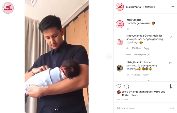 Suami Tasya Gendong Bayi