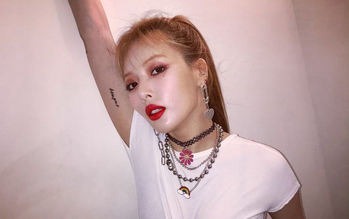Dada HyunA Hampir Terekspos Gara-gara Kostum Lepas Saat Manggung, Profesionalitas Banjir Pujian