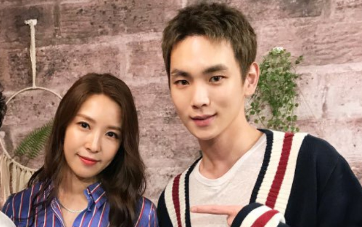 Key SHINee Pamer Dikunjungi BoA dan Yeri di Kamp Militer, Fans Heran Masih Ganteng dan Mulus