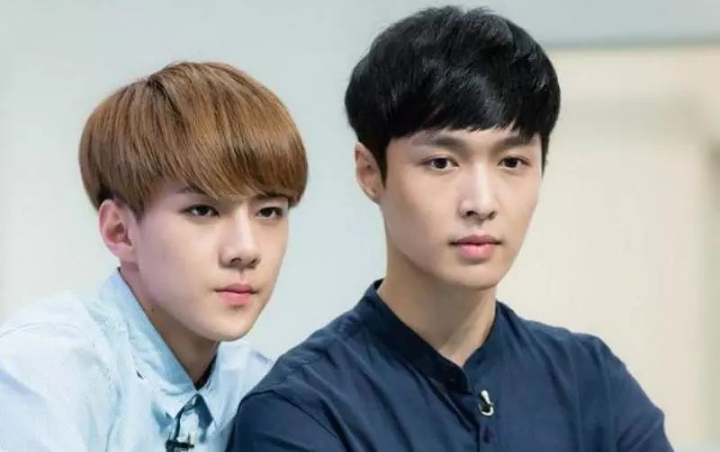 Lay Hapus Foto Selfie Bareng Sehun Gara-Gara Tak Tahan Dituding Pansos?