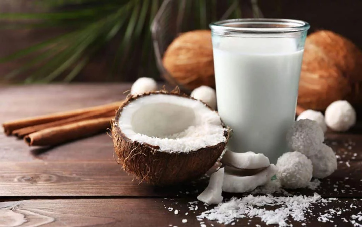7 Jenis Susu Pengganti Susu Sapi, Sehat dan Rendah Kalori!