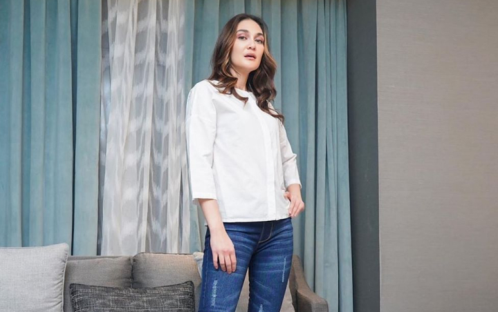 Asmanya Kambuh, Luna Maya Pingsan Terkunci Di Kamar Mandi Sampai Didobrak Raffi Ahmad