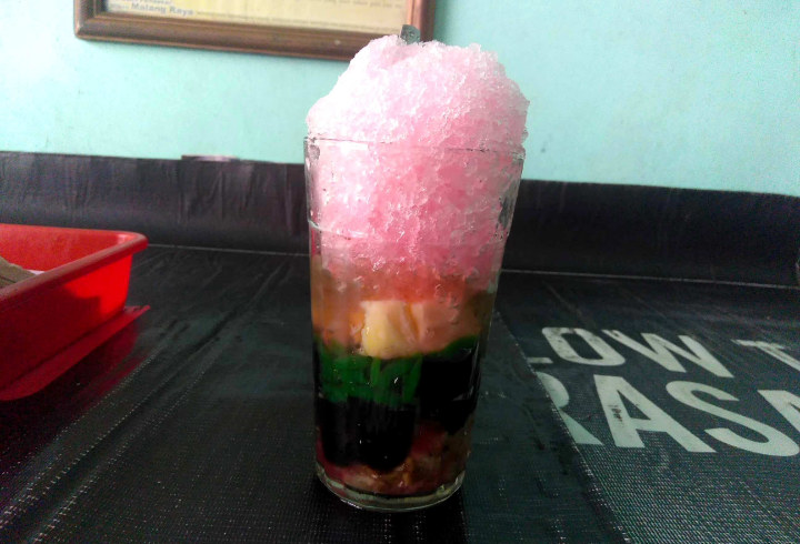Nikmati Es Tawon Kidul Dalem yang Menyediakan Beragam Varian Rasa